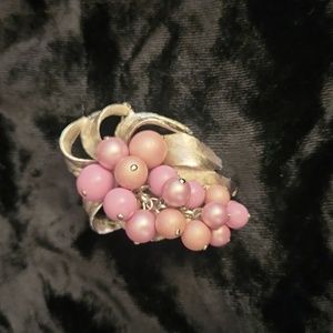 Parkland vintage grape broach brooch pin pendant